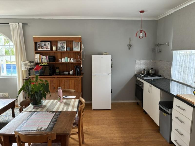 To Let 1 Bedroom Property for Rent in Valley Area Western Cape